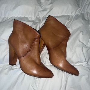Soft leather booties